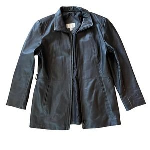 The black oversized leather jacket